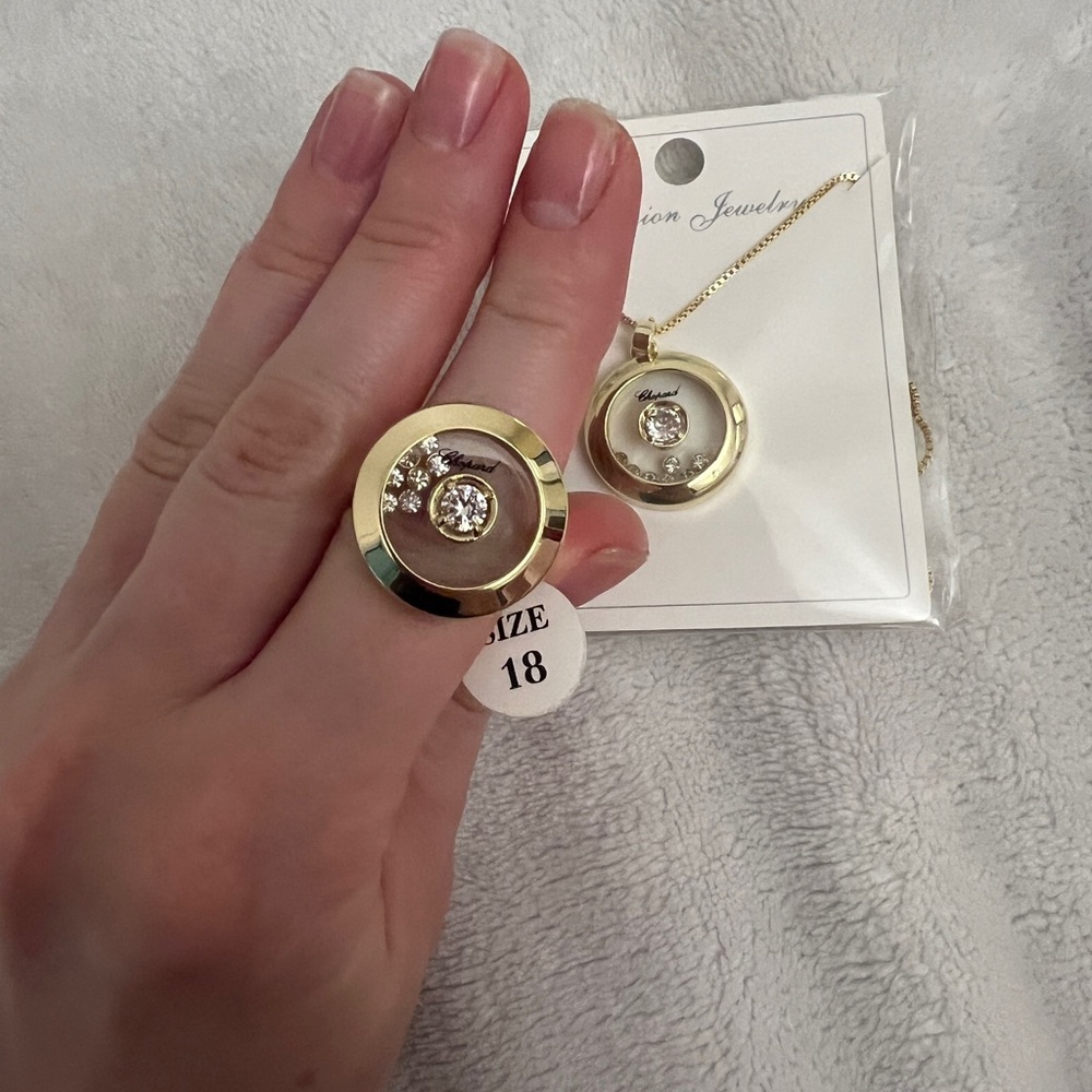 Elegant Gold Jewelry Set